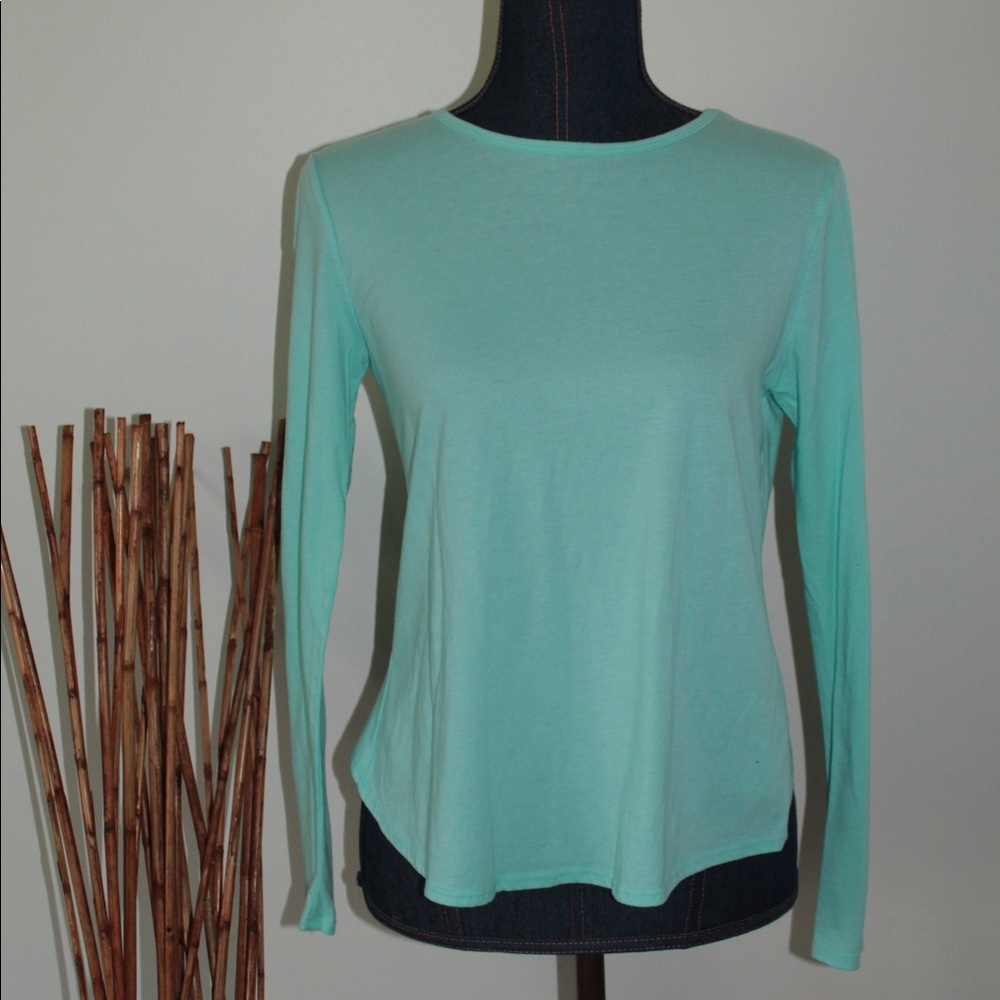 Fabletics XS shirt